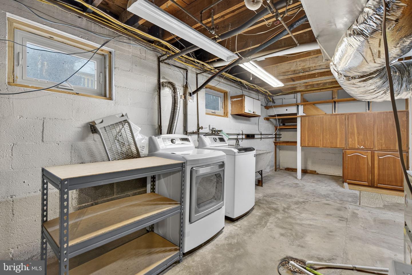 335 W ASHER ST, CULPEPER, Virginia 22701, 4 Bedrooms Bedrooms, ,2 BathroomsBathrooms,Residential,For sale,335 W ASHER ST,VACU2012126 MLS # VACU2012126