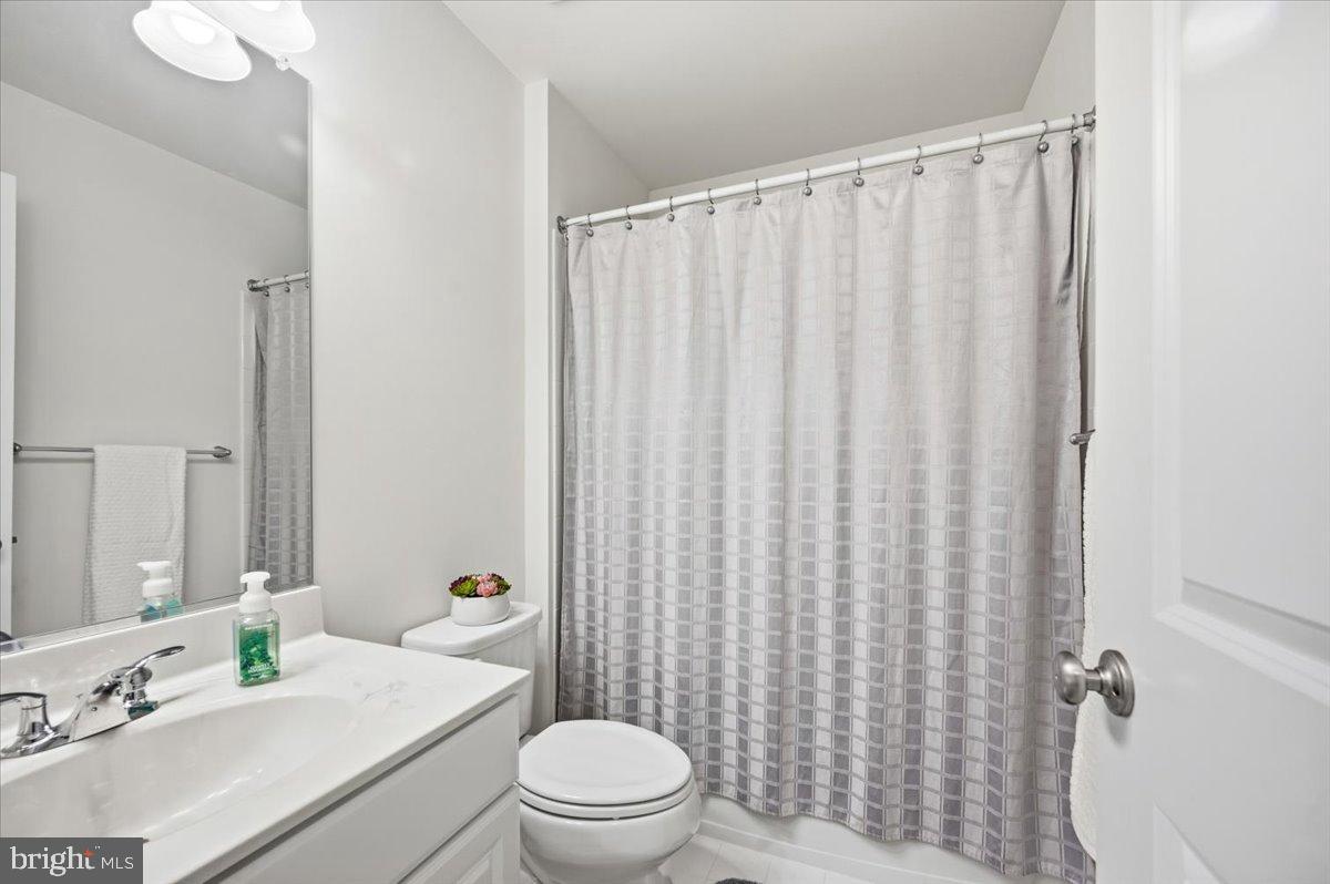 42822 EDGEGROVE TER, ASHBURN, Virginia 20148, 3 Bedrooms Bedrooms, 9 Rooms Rooms,3 BathroomsBathrooms,Residential,For sale,42822 EDGEGROVE TER,VALO2111454 MLS # VALO2111454