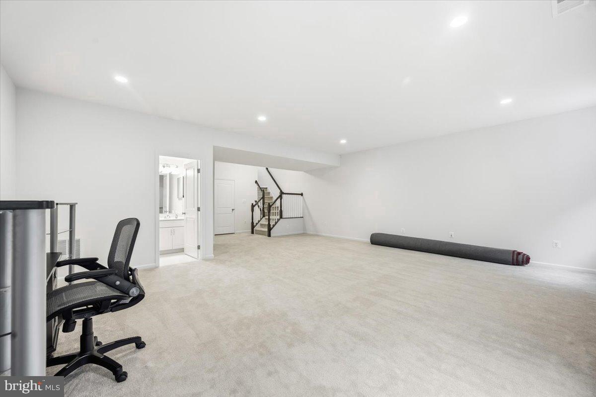 42822 EDGEGROVE TER, ASHBURN, Virginia 20148, 3 Bedrooms Bedrooms, 9 Rooms Rooms,3 BathroomsBathrooms,Residential,For sale,42822 EDGEGROVE TER,VALO2111454 MLS # VALO2111454