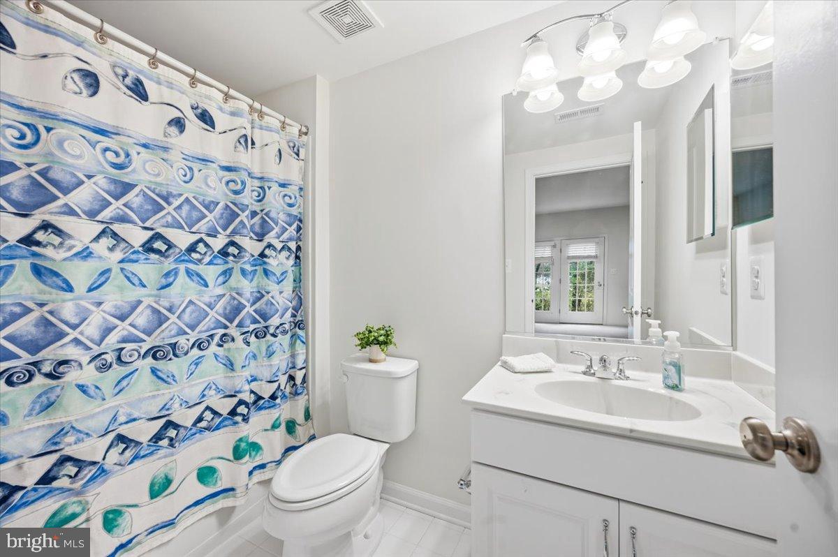 42822 EDGEGROVE TER, ASHBURN, Virginia 20148, 3 Bedrooms Bedrooms, 9 Rooms Rooms,3 BathroomsBathrooms,Residential,For sale,42822 EDGEGROVE TER,VALO2111454 MLS # VALO2111454