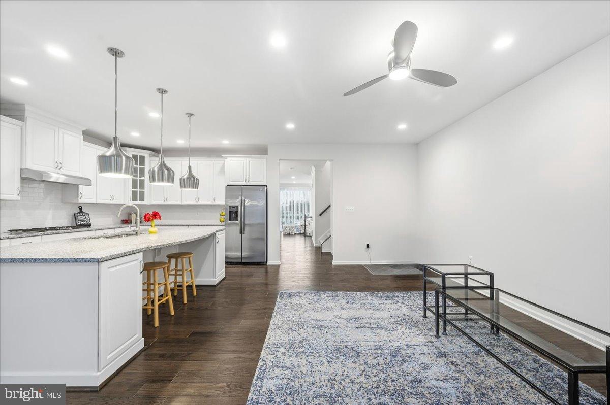 42822 EDGEGROVE TER, ASHBURN, Virginia 20148, 3 Bedrooms Bedrooms, 9 Rooms Rooms,3 BathroomsBathrooms,Residential,For sale,42822 EDGEGROVE TER,VALO2111454 MLS # VALO2111454