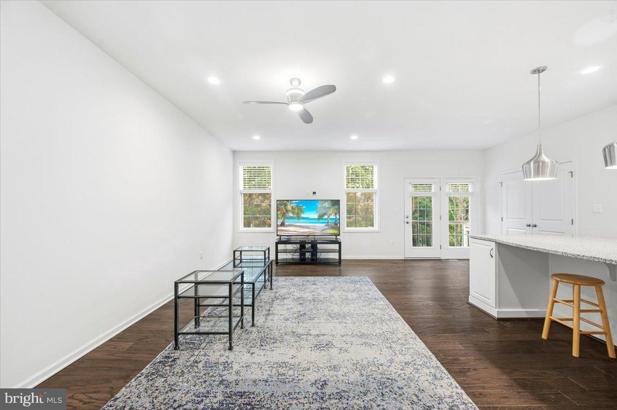 42822 EDGEGROVE TER, ASHBURN, Virginia 20148, 3 Bedrooms Bedrooms, 9 Rooms Rooms,3 BathroomsBathrooms,Residential,For sale,42822 EDGEGROVE TER,VALO2111454 MLS # VALO2111454