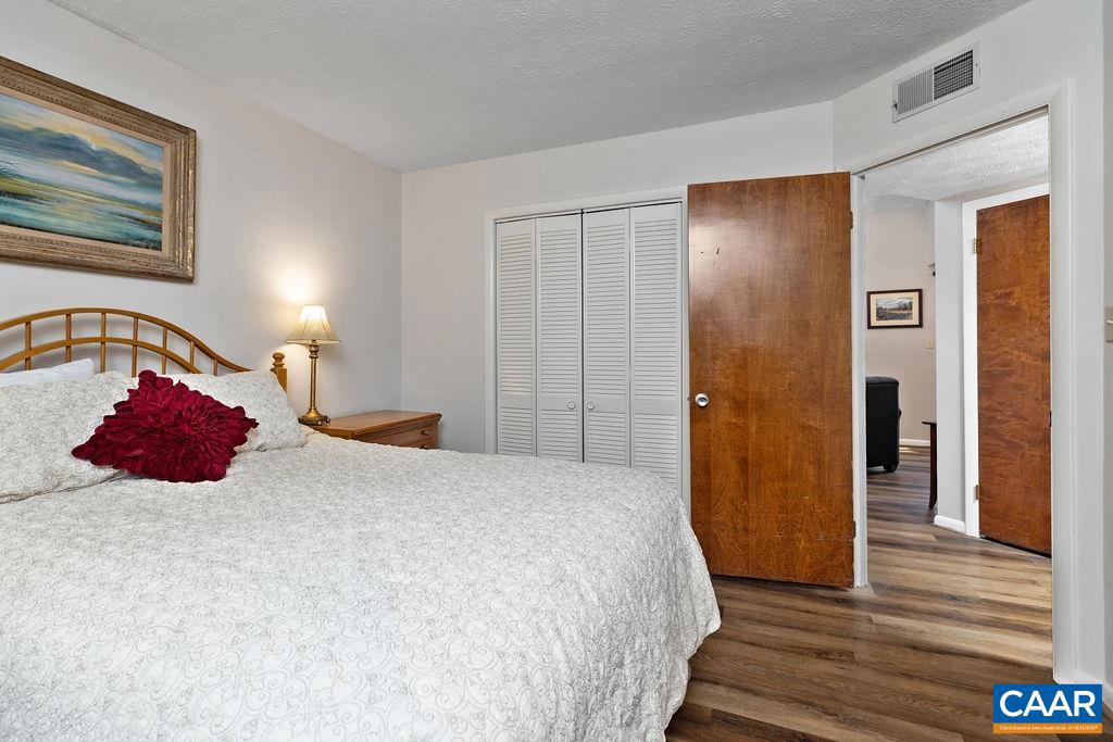 453 THREE RIDGES CONDOS, WINTERGREEN RESORT, Virginia 22967, 2 Bedrooms Bedrooms, ,2 BathroomsBathrooms,Residential,For sale,453 THREE RIDGES CONDOS,671316 MLS # 671316