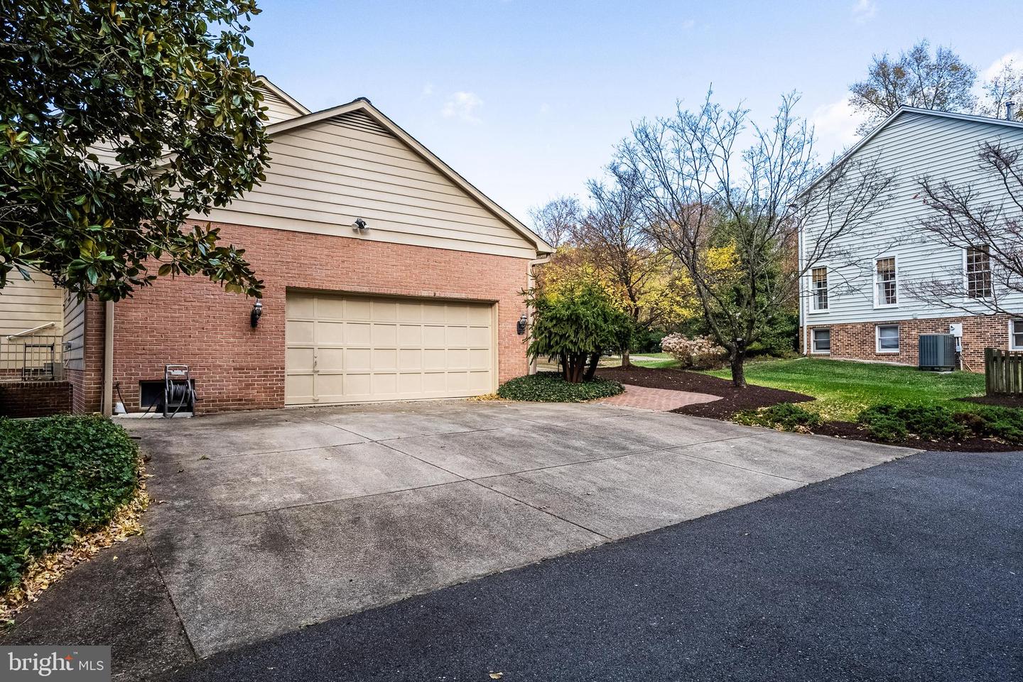 8454 TOLL HOUSE RD, ANNANDALE, Virginia 22003, 5 Bedrooms Bedrooms, ,3 BathroomsBathrooms,Residential,For sale,8454 TOLL HOUSE RD,VAFX2279906 MLS # VAFX2279906