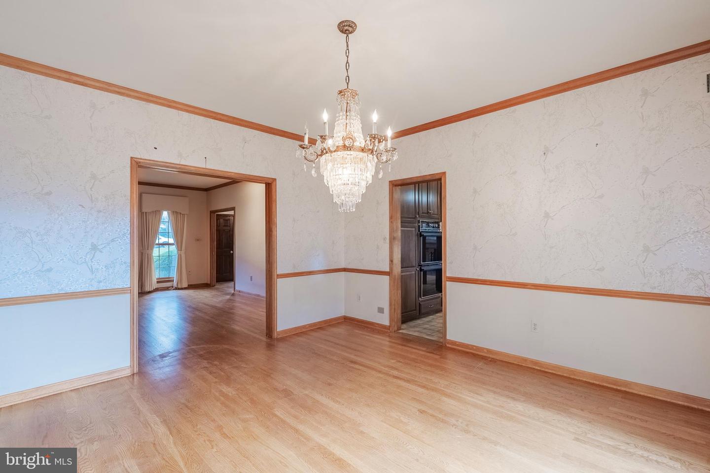 8454 TOLL HOUSE RD, ANNANDALE, Virginia 22003, 5 Bedrooms Bedrooms, ,3 BathroomsBathrooms,Residential,For sale,8454 TOLL HOUSE RD,VAFX2279906 MLS # VAFX2279906