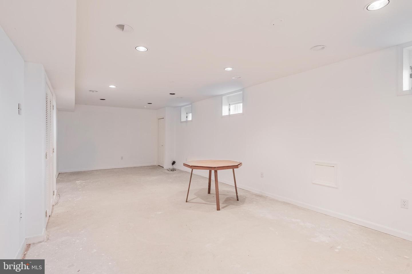 8454 TOLL HOUSE RD, ANNANDALE, Virginia 22003, 5 Bedrooms Bedrooms, ,3 BathroomsBathrooms,Residential,For sale,8454 TOLL HOUSE RD,VAFX2279906 MLS # VAFX2279906