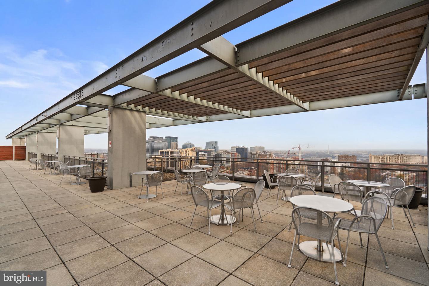 2001 15TH ST N #813, ARLINGTON, Virginia 22201, ,1 BathroomBathrooms,Residential,For sale,2001 15TH ST N #813,VAAR2066292 MLS # VAAR2066292