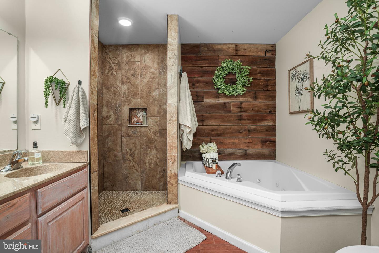 25326 MARYLAND AVE, ONLEY, Virginia 23418, 3 Bedrooms Bedrooms, ,3 BathroomsBathrooms,Residential,For sale,25326 MARYLAND AVE,VAAC2002412 MLS # VAAC2002412