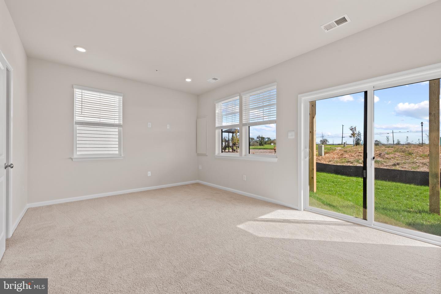 11361 HYPATIA LOOP, MANASSAS, Virginia 20109, 4 Bedrooms Bedrooms, ,3 BathroomsBathrooms,Residential,For sale,11361 HYPATIA LOOP,VAPW2108108 MLS # VAPW2108108