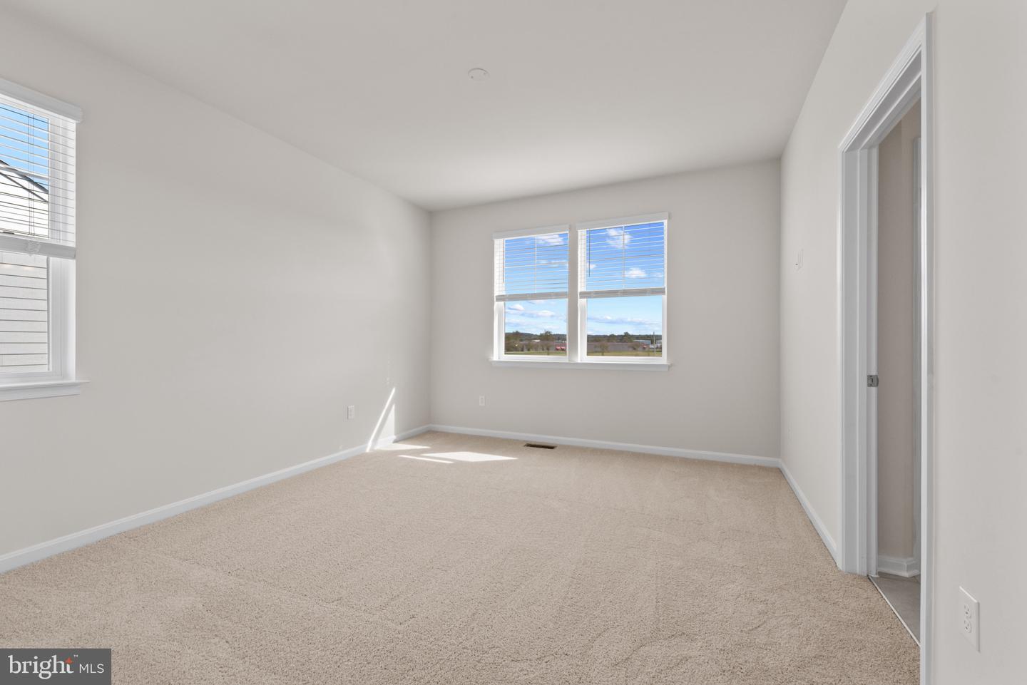 11361 HYPATIA LOOP, MANASSAS, Virginia 20109, 4 Bedrooms Bedrooms, ,3 BathroomsBathrooms,Residential,For sale,11361 HYPATIA LOOP,VAPW2108108 MLS # VAPW2108108