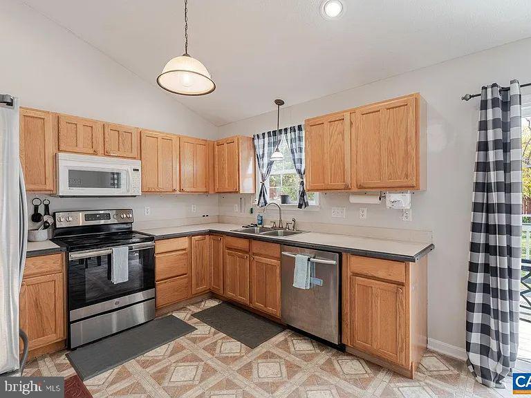 61 GOLDEN MAPLE LANE, MAURERTOWN, Virginia 22644, 3 Bedrooms Bedrooms, ,2 BathroomsBathrooms,Residential,For sale,61 GOLDEN MAPLE LANE,VASH2013050 MLS # VASH2013050 61 GOLDEN MAPLE LANE, MAURERTOWN, Virginia 22644, 3 Bedrooms Bedrooms, ,2 BathroomsBathrooms,Residential,For sale,61 GOLDEN MAPLE LANE,VASH2013050 MLS # VASH2013050