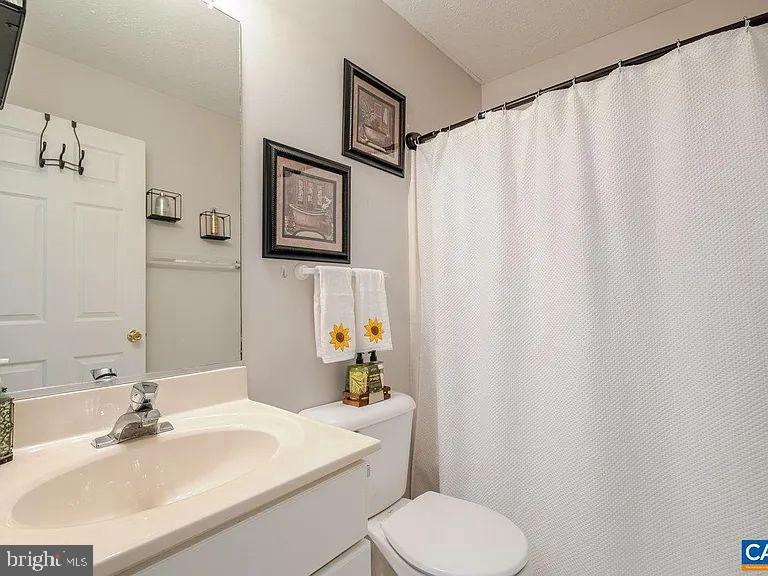 61 GOLDEN MAPLE LANE, MAURERTOWN, Virginia 22644, 3 Bedrooms Bedrooms, ,2 BathroomsBathrooms,Residential,For sale,61 GOLDEN MAPLE LANE,VASH2013050 MLS # VASH2013050 61 GOLDEN MAPLE LANE, MAURERTOWN, Virginia 22644, 3 Bedrooms Bedrooms, ,2 BathroomsBathrooms,Residential,For sale,61 GOLDEN MAPLE LANE,VASH2013050 MLS # VASH2013050