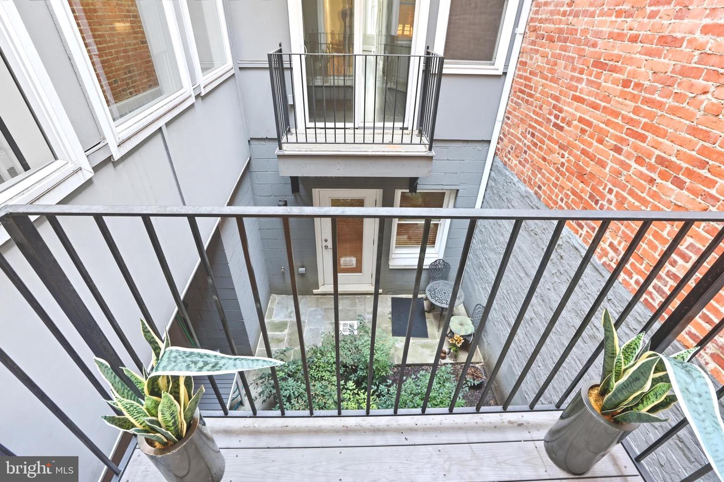 1448 HARVARD ST NW #3, WASHINGTON, District Of Columbia 20009, 2 Bedrooms Bedrooms, ,1 BathroomBathrooms,Residential,For sale,1448 HARVARD ST NW #3,DCDC2232636 MLS # DCDC2232636