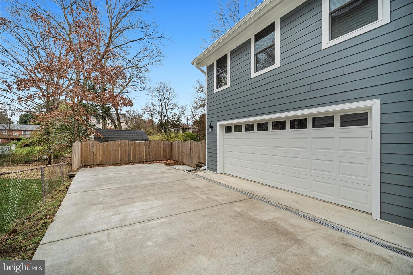 707 MEADOW LN SW, VIENNA, Virginia 22180, 5 Bedrooms Bedrooms, ,4 BathroomsBathrooms,Residential,For sale,707 MEADOW LN SW,VAFX2280020 MLS # VAFX2280020