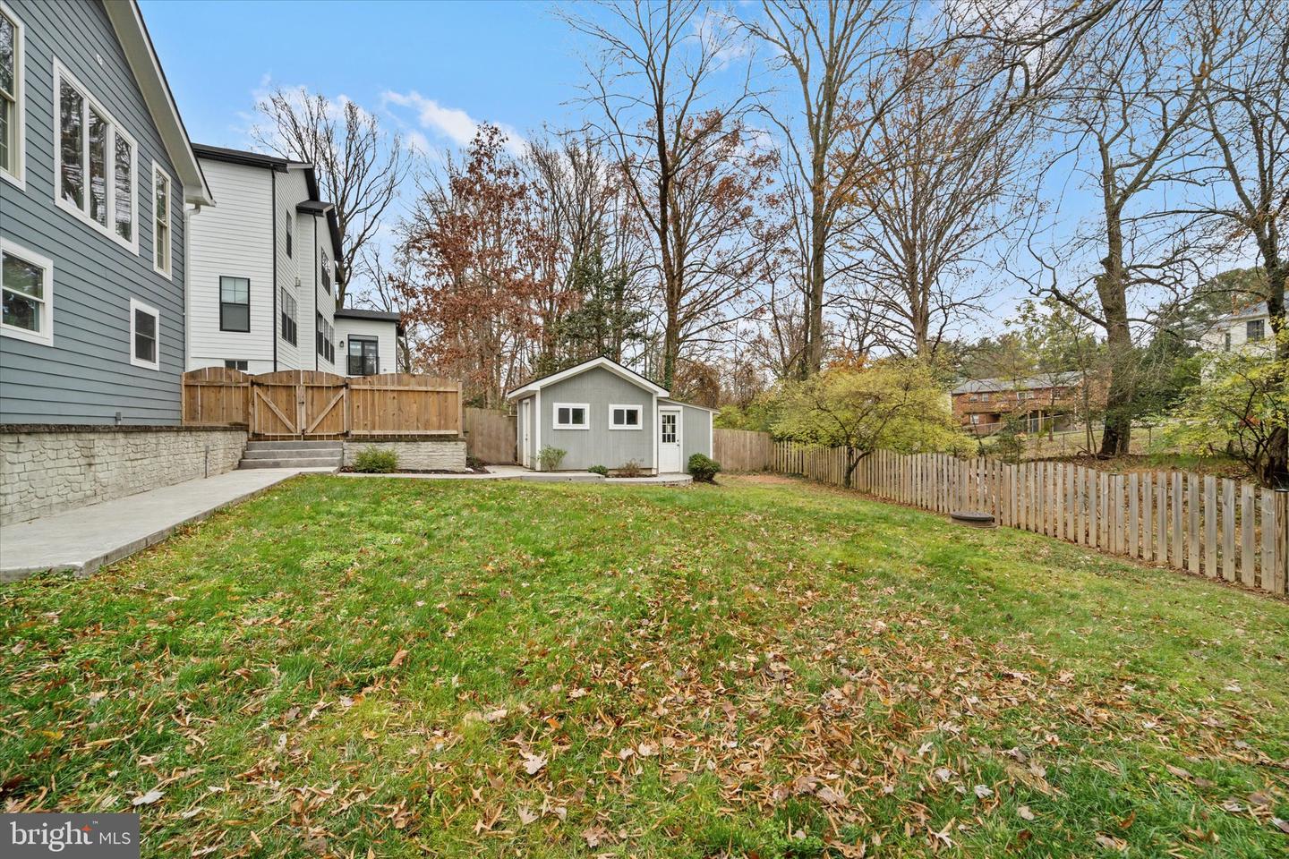 707 MEADOW LN SW, VIENNA, Virginia 22180, 5 Bedrooms Bedrooms, ,4 BathroomsBathrooms,Residential,For sale,707 MEADOW LN SW,VAFX2280020 MLS # VAFX2280020