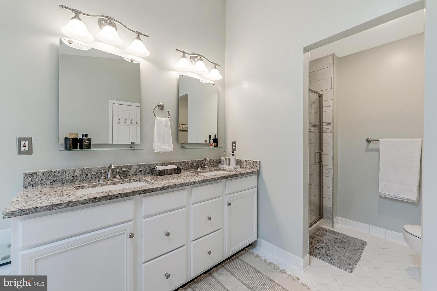 43893 SANDBURG SQ, ASHBURN, Virginia 20147, 3 Bedrooms Bedrooms, ,3 BathroomsBathrooms,Residential,For sale,43893 SANDBURG SQ,VALO2111460 MLS # VALO2111460