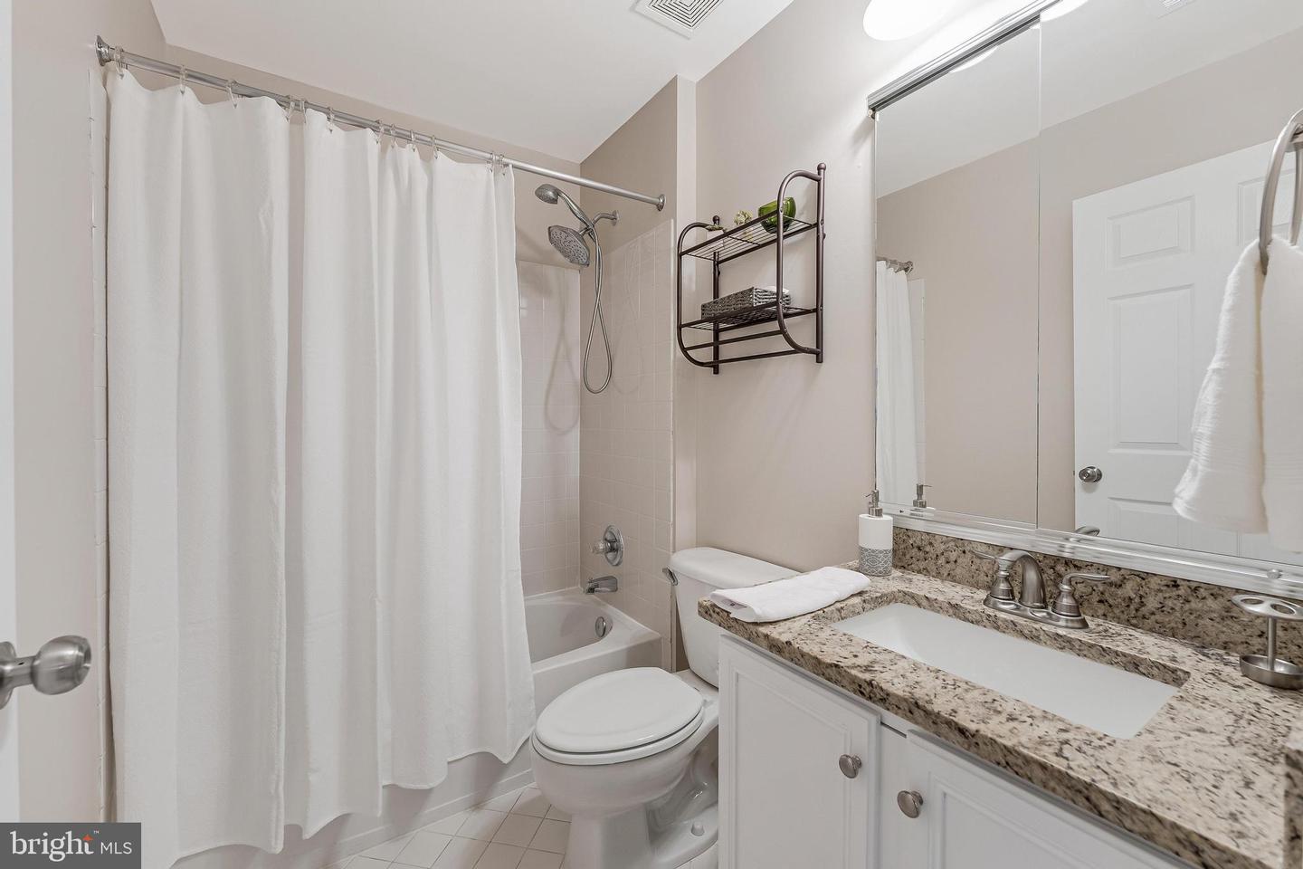 43893 SANDBURG SQ, ASHBURN, Virginia 20147, 3 Bedrooms Bedrooms, ,3 BathroomsBathrooms,Residential,For sale,43893 SANDBURG SQ,VALO2111460 MLS # VALO2111460