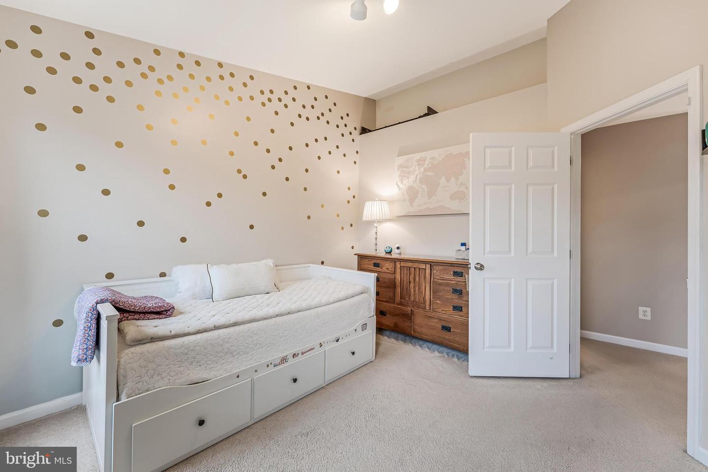 43893 SANDBURG SQ, ASHBURN, Virginia 20147, 3 Bedrooms Bedrooms, ,3 BathroomsBathrooms,Residential,For sale,43893 SANDBURG SQ,VALO2111460 MLS # VALO2111460