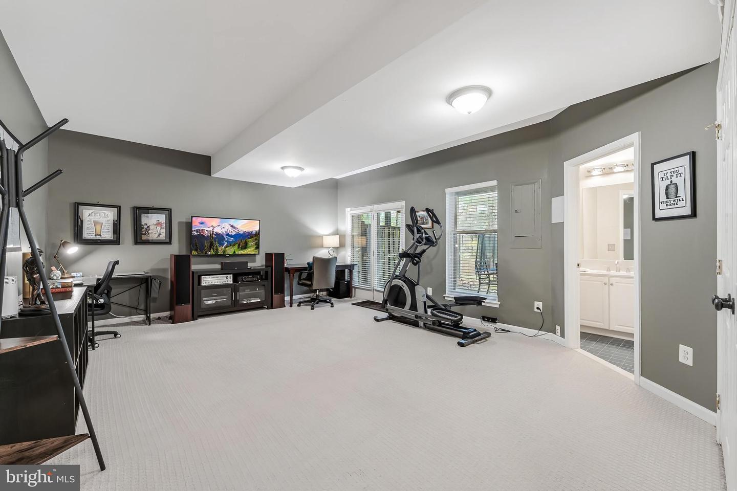 43893 SANDBURG SQ, ASHBURN, Virginia 20147, 3 Bedrooms Bedrooms, ,3 BathroomsBathrooms,Residential,For sale,43893 SANDBURG SQ,VALO2111460 MLS # VALO2111460