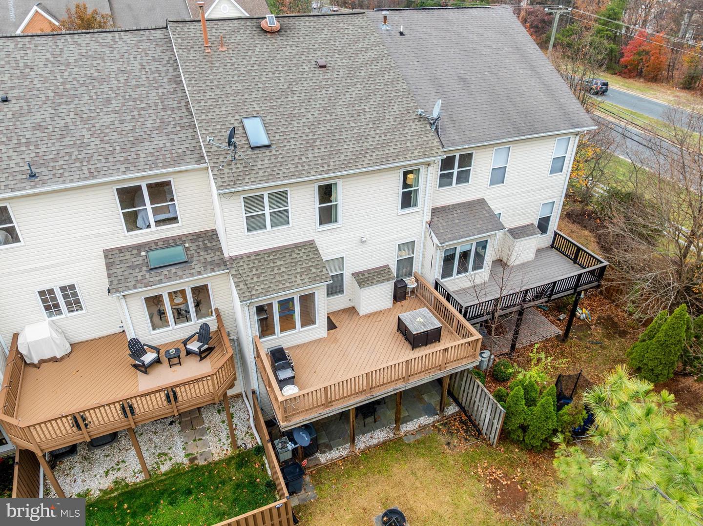 43893 SANDBURG SQ, ASHBURN, Virginia 20147, 3 Bedrooms Bedrooms, ,3 BathroomsBathrooms,Residential,For sale,43893 SANDBURG SQ,VALO2111460 MLS # VALO2111460