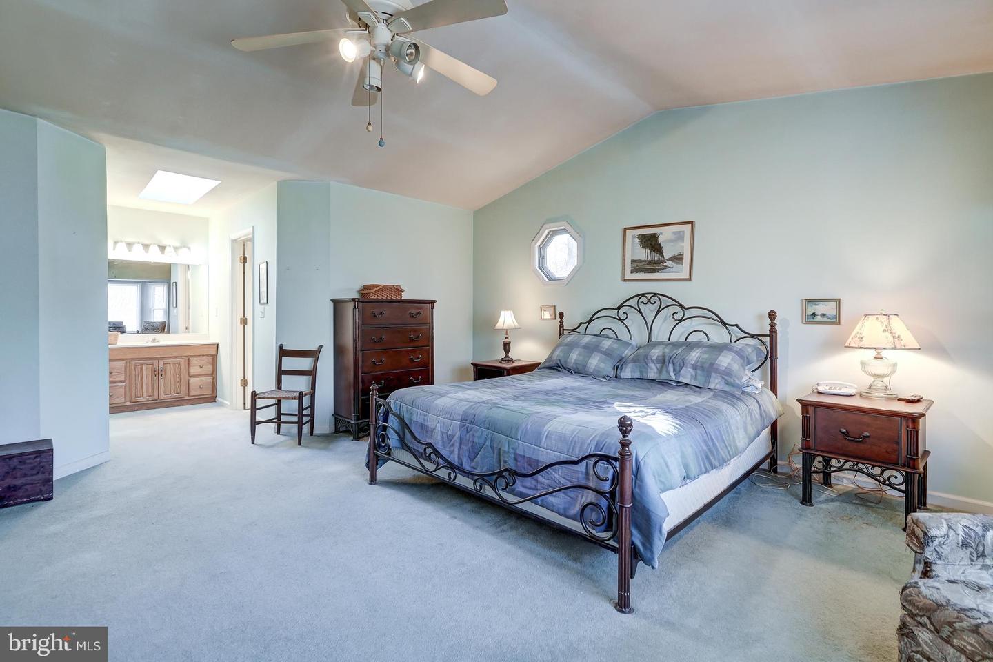 209 WALNUT WOODS DR, LOUISA, Virginia 23093, 4 Bedrooms Bedrooms, 12 Rooms Rooms,3 BathroomsBathrooms,Residential,For sale,209 WALNUT WOODS DR,VALA2008934 MLS # VALA2008934