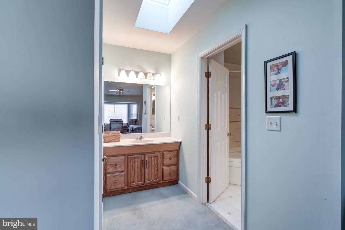 209 WALNUT WOODS DR, LOUISA, Virginia 23093, 4 Bedrooms Bedrooms, 12 Rooms Rooms,3 BathroomsBathrooms,Residential,For sale,209 WALNUT WOODS DR,VALA2008934 MLS # VALA2008934