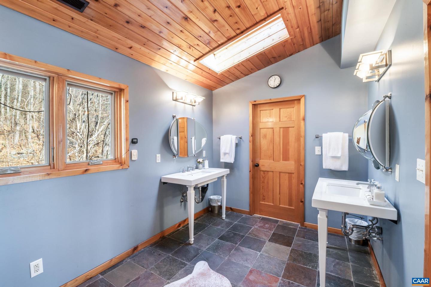 6696 HIGHLANDER WAY, CROZET, Virginia 22932, 3 Bedrooms Bedrooms, ,2 BathroomsBathrooms,Residential,For sale,6696 HIGHLANDER WAY,671329 MLS # 671329