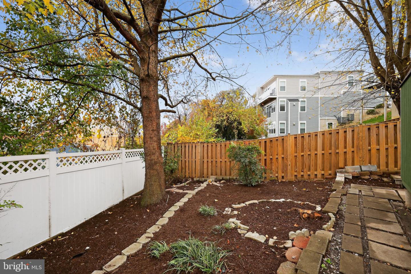 1943 S LOWELL ST, ARLINGTON, Virginia 22204, 2 Bedrooms Bedrooms, ,2 BathroomsBathrooms,Residential,For sale,1943 S LOWELL ST,VAAR2066308 MLS # VAAR2066308 1943 S LOWELL ST, ARLINGTON, Virginia 22204, 2 Bedrooms Bedrooms, ,2 BathroomsBathrooms,Residential,For sale,1943 S LOWELL ST,VAAR2066308 MLS # VAAR2066308