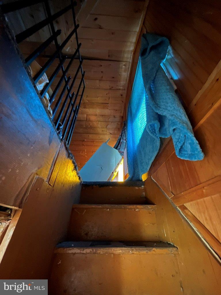 5107 CANTON RD, TANGIER, Virginia 23440, 2 Bedrooms Bedrooms, ,1 BathroomBathrooms,Residential,For sale,5107 CANTON RD,VAAC2002414 MLS # VAAC2002414