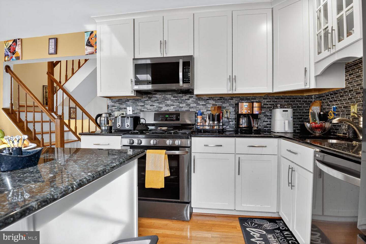 14633 BATTERY RIDGE LN, CENTREVILLE, Virginia 20120, 4 Bedrooms Bedrooms, ,3 BathroomsBathrooms,Residential,For sale,14633 BATTERY RIDGE LN,VAFX2280044 MLS # VAFX2280044 14633 BATTERY RIDGE LN, CENTREVILLE, Virginia 20120, 4 Bedrooms Bedrooms, ,3 BathroomsBathrooms,Residential,For sale,14633 BATTERY RIDGE LN,VAFX2280044 MLS # VAFX2280044