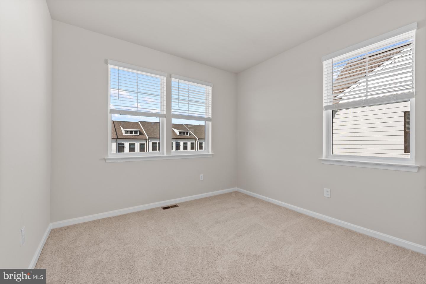 11365 HYPATIA LOOP, MANASSAS, Virginia 20109, 4 Bedrooms Bedrooms, ,3 BathroomsBathrooms,Residential,For sale,11365 HYPATIA LOOP,VAPW2108120 MLS # VAPW2108120 11365 HYPATIA LOOP, MANASSAS, Virginia 20109, 4 Bedrooms Bedrooms, ,3 BathroomsBathrooms,Residential,For sale,11365 HYPATIA LOOP,VAPW2108120 MLS # VAPW2108120