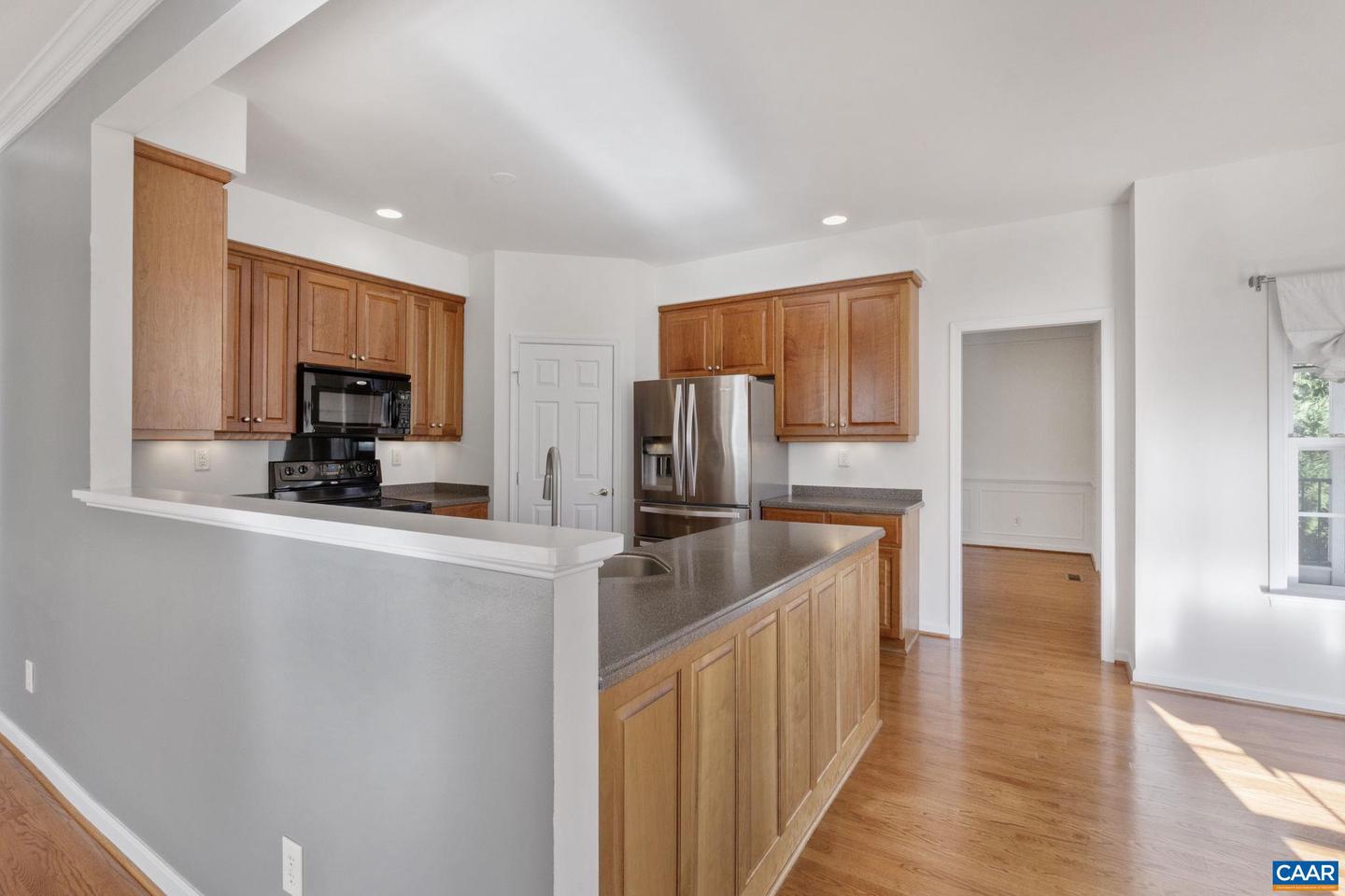 2053 RIDGETOP DR, CHARLOTTESVILLE, Virginia 22903, 4 Bedrooms Bedrooms, ,2 BathroomsBathrooms,Residential,For sale,2053 RIDGETOP DR,671330 MLS # 671330