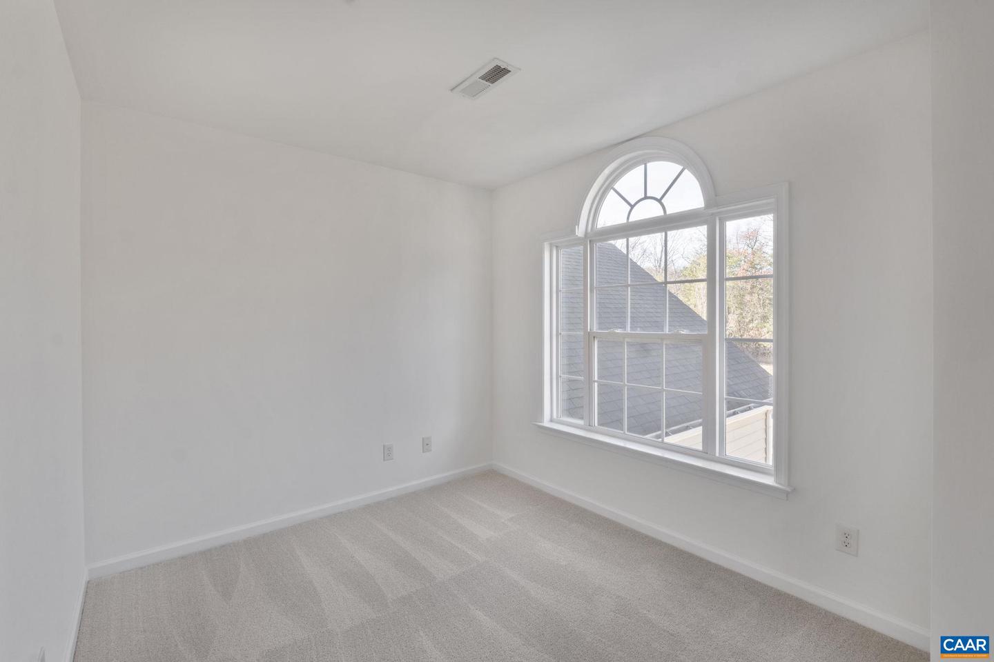 2053 RIDGETOP DR, CHARLOTTESVILLE, Virginia 22903, 4 Bedrooms Bedrooms, ,2 BathroomsBathrooms,Residential,For sale,2053 RIDGETOP DR,671330 MLS # 671330