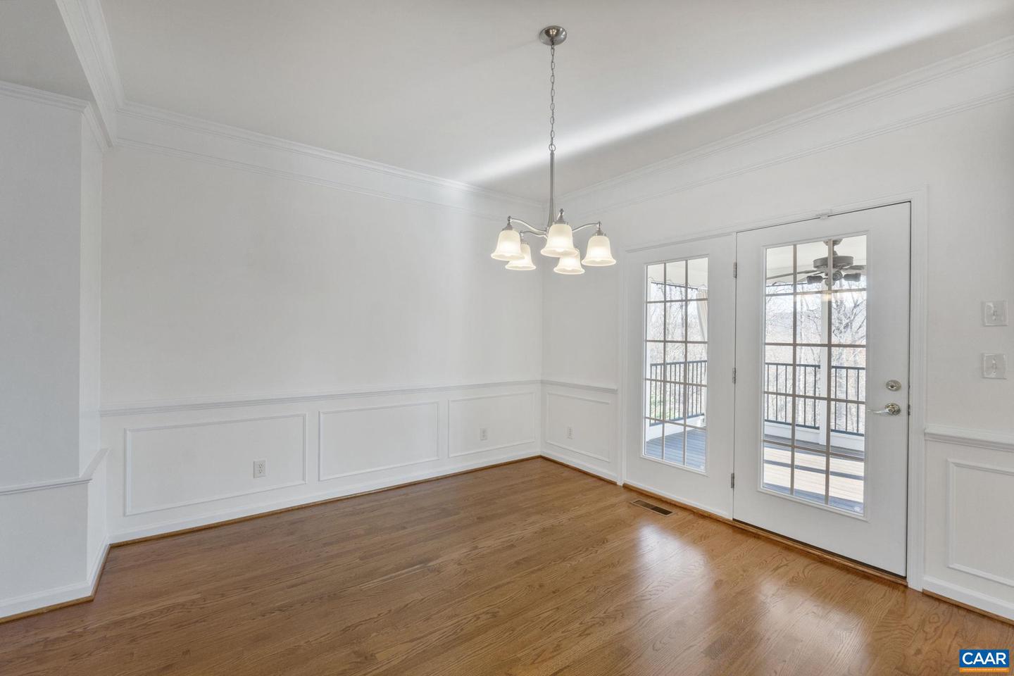 2053 RIDGETOP DR, CHARLOTTESVILLE, Virginia 22903, 4 Bedrooms Bedrooms, ,2 BathroomsBathrooms,Residential,For sale,2053 RIDGETOP DR,671330 MLS # 671330