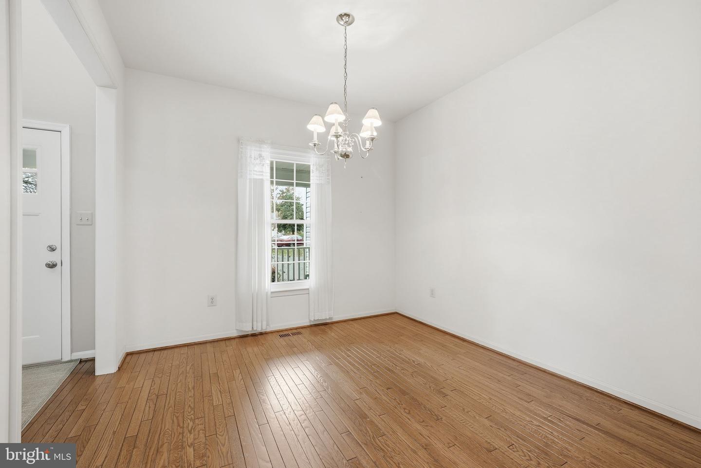 12593 CRICKET LN, WOODBRIDGE, Virginia 22192, 4 Bedrooms Bedrooms, ,2 BathroomsBathrooms,Residential,For sale,12593 CRICKET LN,VAPW2108122 MLS # VAPW2108122 12593 CRICKET LN, WOODBRIDGE, Virginia 22192, 4 Bedrooms Bedrooms, ,2 BathroomsBathrooms,Residential,For sale,12593 CRICKET LN,VAPW2108122 MLS # VAPW2108122