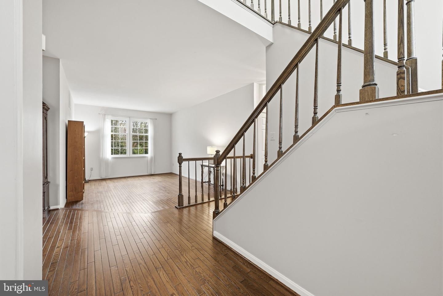 12593 CRICKET LN, WOODBRIDGE, Virginia 22192, 4 Bedrooms Bedrooms, ,2 BathroomsBathrooms,Residential,For sale,12593 CRICKET LN,VAPW2108122 MLS # VAPW2108122 12593 CRICKET LN, WOODBRIDGE, Virginia 22192, 4 Bedrooms Bedrooms, ,2 BathroomsBathrooms,Residential,For sale,12593 CRICKET LN,VAPW2108122 MLS # VAPW2108122