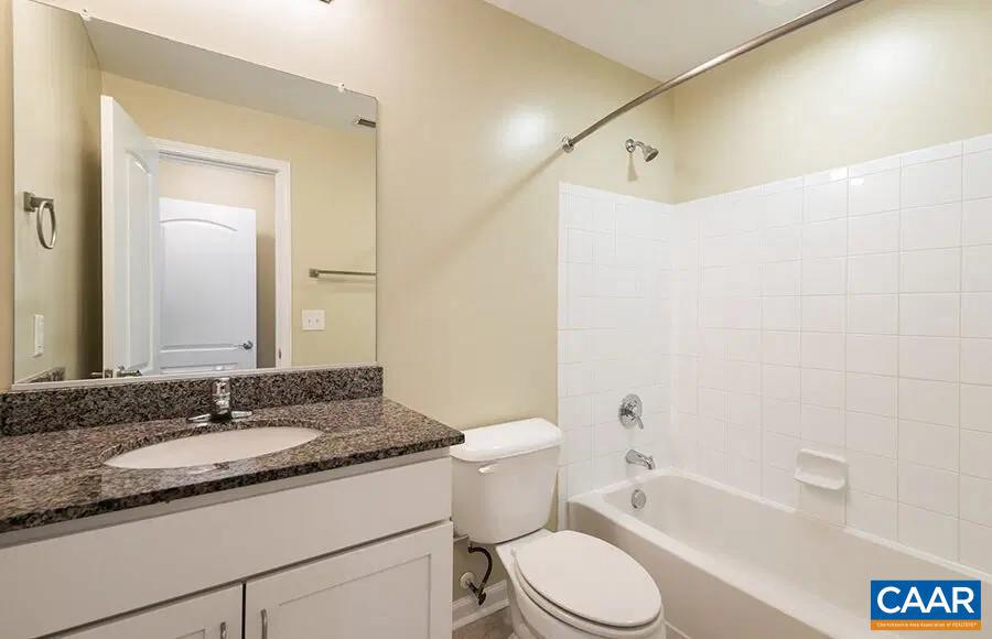 1615 ELMWOOD CT #202, CHARLOTTESVILLE, Virginia 22903, 3 Bedrooms Bedrooms, ,3 BathroomsBathrooms,Residential,For sale,1615 ELMWOOD CT #202,671334 MLS # 671334