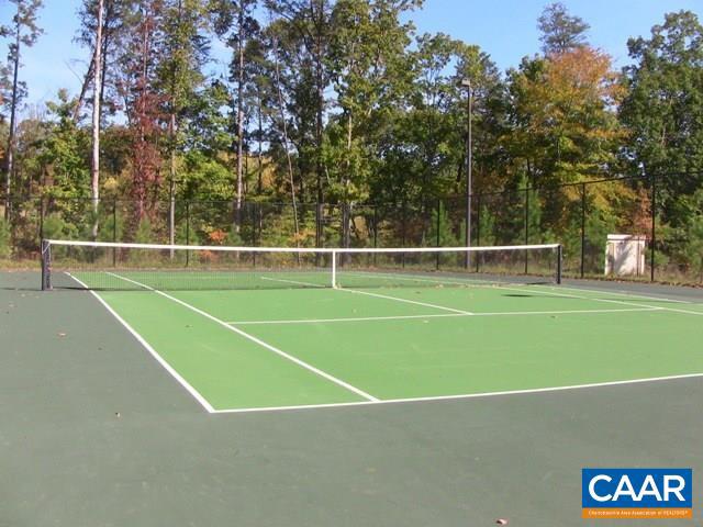 1615 ELMWOOD CT #202, CHARLOTTESVILLE, Virginia 22903, 3 Bedrooms Bedrooms, ,3 BathroomsBathrooms,Residential,For sale,1615 ELMWOOD CT #202,671334 MLS # 671334