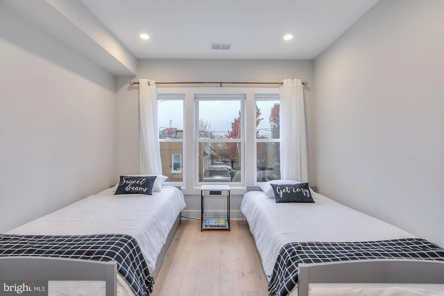 501 LONGFELLOW ST NW #2, WASHINGTON, District Of Columbia 20011, 3 Bedrooms Bedrooms, ,3 BathroomsBathrooms,Residential,For sale,501 LONGFELLOW ST NW #2,DCDC2232680 MLS # DCDC2232680 501 LONGFELLOW ST NW #2, WASHINGTON, District Of Columbia 20011, 3 Bedrooms Bedrooms, ,3 BathroomsBathrooms,Residential,For sale,501 LONGFELLOW ST NW #2,DCDC2232680 MLS # DCDC2232680