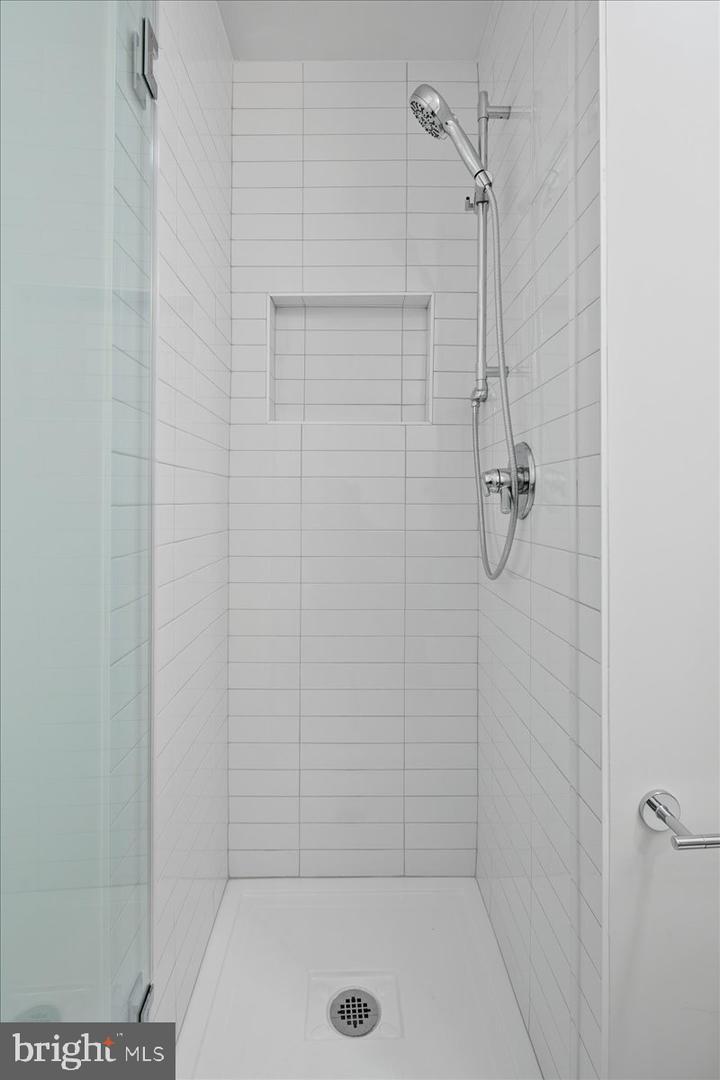 915 N IRVING ST, ARLINGTON, Virginia 22201, 4 Bedrooms Bedrooms, ,4 BathroomsBathrooms,Residential,For sale,915 N IRVING ST,VAAR2066320 MLS # VAAR2066320 915 N IRVING ST, ARLINGTON, Virginia 22201, 4 Bedrooms Bedrooms, ,4 BathroomsBathrooms,Residential,For sale,915 N IRVING ST,VAAR2066320 MLS # VAAR2066320