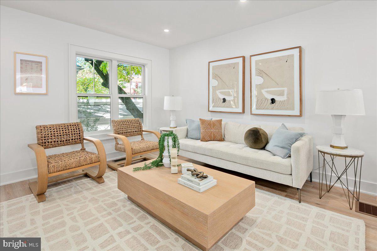 915 N IRVING ST, ARLINGTON, Virginia 22201, 4 Bedrooms Bedrooms, ,4 BathroomsBathrooms,Residential,For sale,915 N IRVING ST,VAAR2066320 MLS # VAAR2066320 915 N IRVING ST, ARLINGTON, Virginia 22201, 4 Bedrooms Bedrooms, ,4 BathroomsBathrooms,Residential,For sale,915 N IRVING ST,VAAR2066320 MLS # VAAR2066320