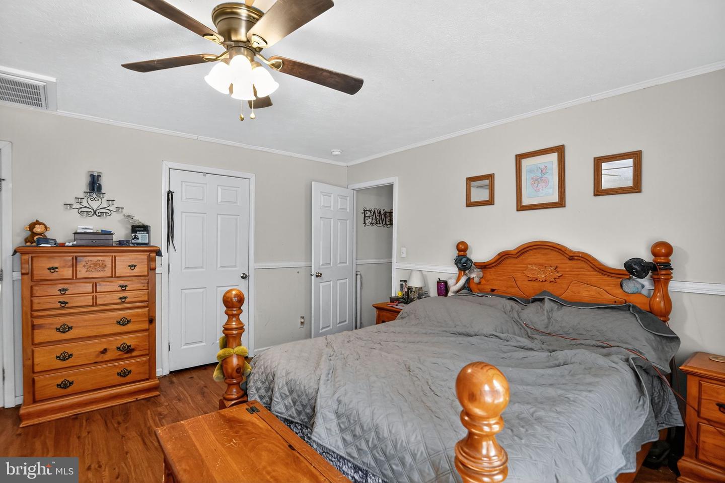 9855 GEORGE WASHINGTON MEMORIAL HWY, GLOUCESTER, Virginia 23061, 4 Bedrooms Bedrooms, ,2 BathroomsBathrooms,Residential,For sale,9855 GEORGE WASHINGTON MEMORIAL HWY,VAGV2000176 MLS # VAGV2000176 9855 GEORGE WASHINGTON MEMORIAL HWY, GLOUCESTER, Virginia 23061, 4 Bedrooms Bedrooms, ,2 BathroomsBathrooms,Residential,For sale,9855 GEORGE WASHINGTON MEMORIAL HWY,VAGV2000176 MLS # VAGV2000176