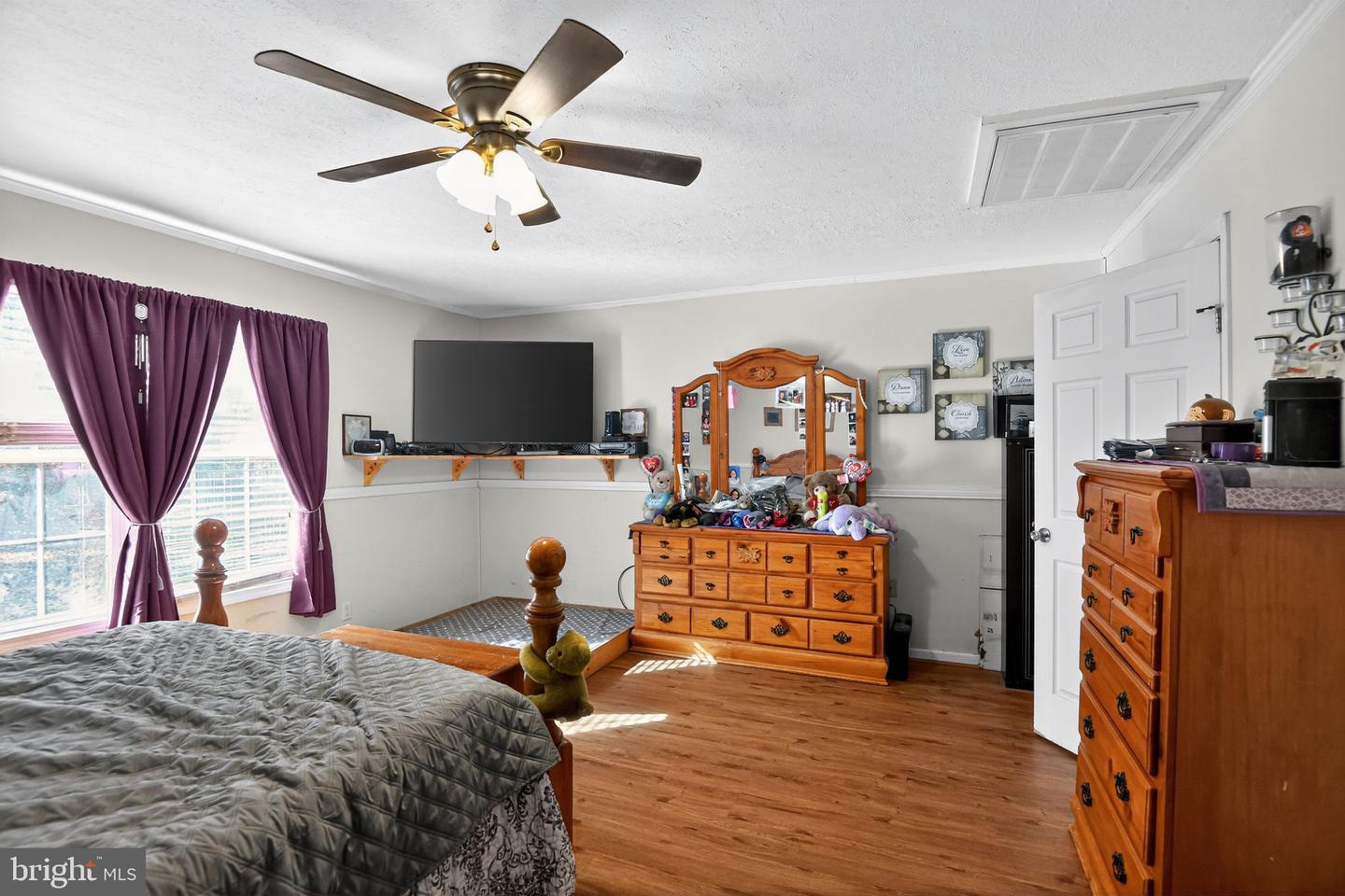 9855 GEORGE WASHINGTON MEMORIAL HWY, GLOUCESTER, Virginia 23061, 4 Bedrooms Bedrooms, ,2 BathroomsBathrooms,Residential,For sale,9855 GEORGE WASHINGTON MEMORIAL HWY,VAGV2000176 MLS # VAGV2000176 9855 GEORGE WASHINGTON MEMORIAL HWY, GLOUCESTER, Virginia 23061, 4 Bedrooms Bedrooms, ,2 BathroomsBathrooms,Residential,For sale,9855 GEORGE WASHINGTON MEMORIAL HWY,VAGV2000176 MLS # VAGV2000176