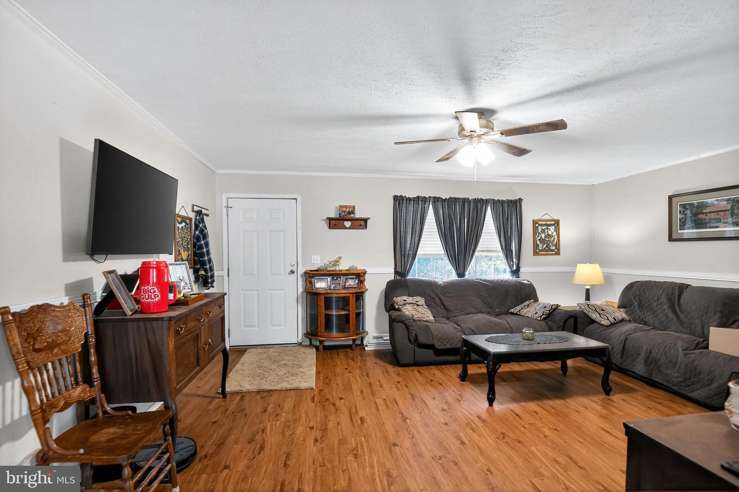 9855 GEORGE WASHINGTON MEMORIAL HWY, GLOUCESTER, Virginia 23061, 4 Bedrooms Bedrooms, ,2 BathroomsBathrooms,Residential,For sale,9855 GEORGE WASHINGTON MEMORIAL HWY,VAGV2000176 MLS # VAGV2000176 9855 GEORGE WASHINGTON MEMORIAL HWY, GLOUCESTER, Virginia 23061, 4 Bedrooms Bedrooms, ,2 BathroomsBathrooms,Residential,For sale,9855 GEORGE WASHINGTON MEMORIAL HWY,VAGV2000176 MLS # VAGV2000176