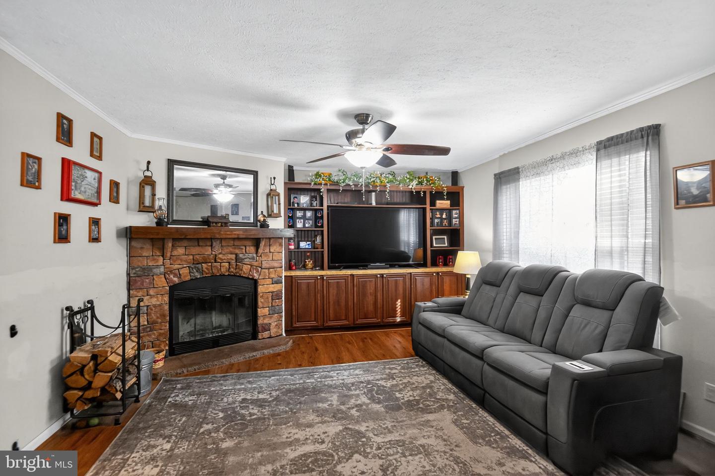 9855 GEORGE WASHINGTON MEMORIAL HWY, GLOUCESTER, Virginia 23061, 4 Bedrooms Bedrooms, ,2 BathroomsBathrooms,Residential,For sale,9855 GEORGE WASHINGTON MEMORIAL HWY,VAGV2000176 MLS # VAGV2000176 9855 GEORGE WASHINGTON MEMORIAL HWY, GLOUCESTER, Virginia 23061, 4 Bedrooms Bedrooms, ,2 BathroomsBathrooms,Residential,For sale,9855 GEORGE WASHINGTON MEMORIAL HWY,VAGV2000176 MLS # VAGV2000176