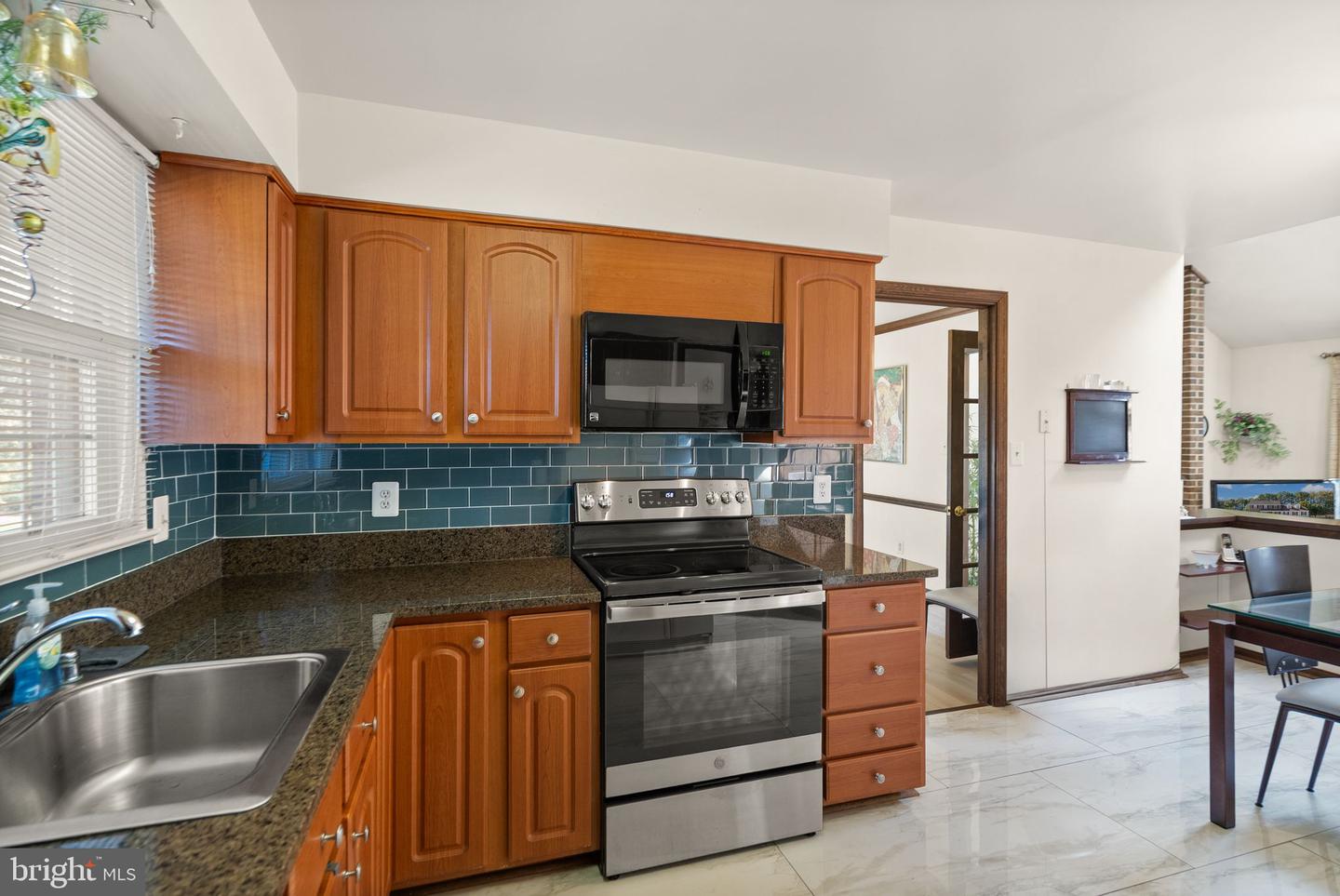 1398 PARK LAKE DR, RESTON, Virginia 20190, 4 Bedrooms Bedrooms, ,3 BathroomsBathrooms,Residential,For sale,1398 PARK LAKE DR,VAFX2280080 MLS # VAFX2280080 1398 PARK LAKE DR, RESTON, Virginia 20190, 4 Bedrooms Bedrooms, ,3 BathroomsBathrooms,Residential,For sale,1398 PARK LAKE DR,VAFX2280080 MLS # VAFX2280080