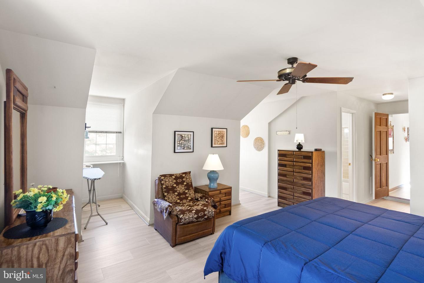 1398 PARK LAKE DR, RESTON, Virginia 20190, 4 Bedrooms Bedrooms, ,3 BathroomsBathrooms,Residential,For sale,1398 PARK LAKE DR,VAFX2280080 MLS # VAFX2280080 1398 PARK LAKE DR, RESTON, Virginia 20190, 4 Bedrooms Bedrooms, ,3 BathroomsBathrooms,Residential,For sale,1398 PARK LAKE DR,VAFX2280080 MLS # VAFX2280080