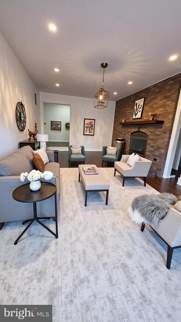 14791 CONWAY DR, MANASSAS, Virginia 20112, 4 Bedrooms Bedrooms, ,3 BathroomsBathrooms,Residential,For sale,14791 CONWAY DR,VAPW2108130 MLS # VAPW2108130