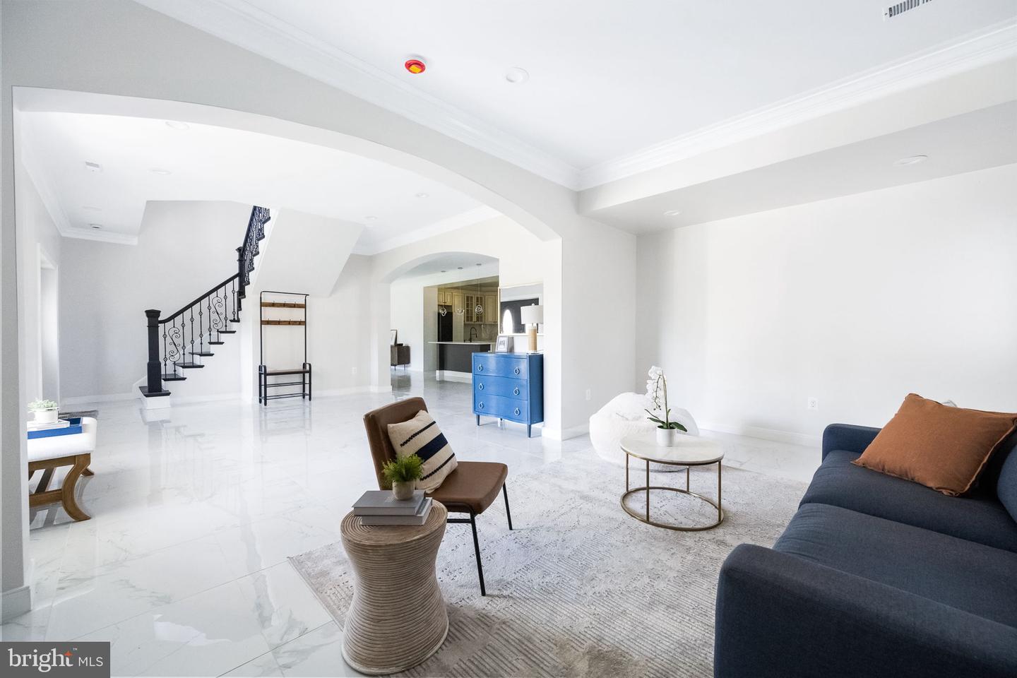 6709 S BENSON DR, ALEXANDRIA, Virginia 22306, 6 Bedrooms Bedrooms, 12 Rooms Rooms,5 BathroomsBathrooms,Residential,For sale,6709 S BENSON DR,VAFX2280084 MLS # VAFX2280084