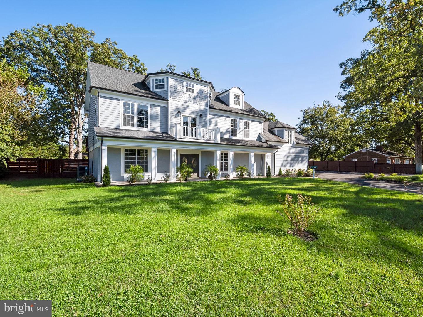 6709 S BENSON DR, ALEXANDRIA, Virginia 22306, 6 Bedrooms Bedrooms, 12 Rooms Rooms,5 BathroomsBathrooms,Residential,For sale,6709 S BENSON DR,VAFX2280084 MLS # VAFX2280084